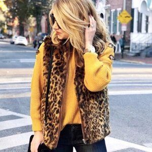 J CREW Sz XS FAUX FUR LEOPARD PRINT FULL ZIP VEST